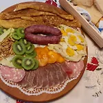 Pajek & Pajcevina On The Hayrack Шале Dobje pri Lesicnem